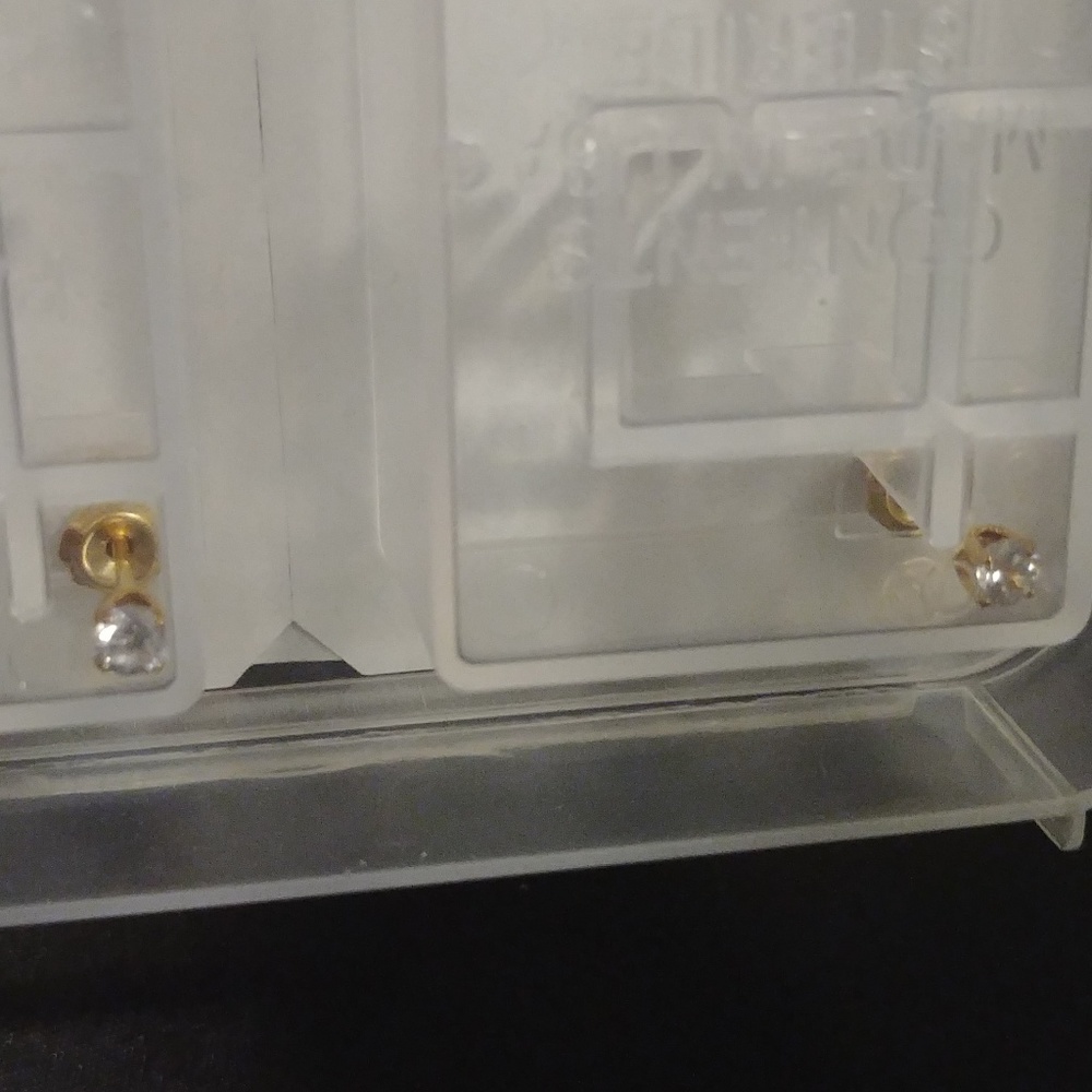 24kt Gold-Plated Cubic Zirconia Earrings - Picture 3 of 5